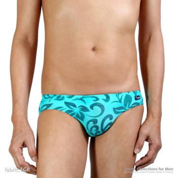 Smooth pouch swim briefs (wrinkle) - 1 (thumb)